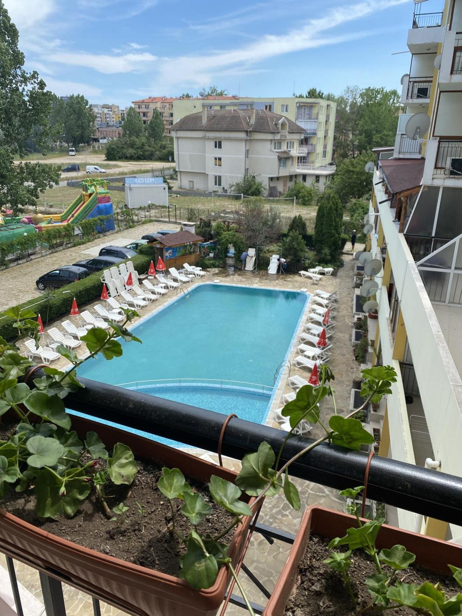 Blue Summer Slantchev Briag Extérieur photo